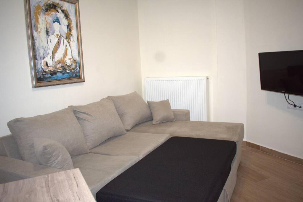 Lydia'S Apartment เทสซาโลนิกิ ภายนอก รูปภาพ